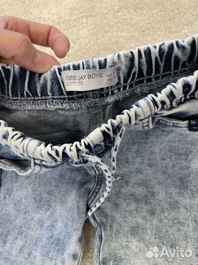 Джинсы для мальчика 104