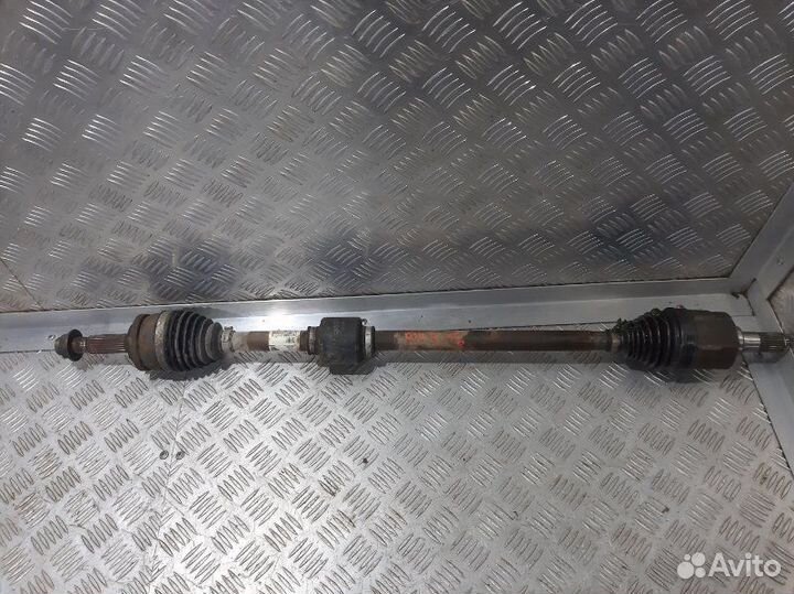 Вал приводной передний правый Kia Rio FB G4LC 2019