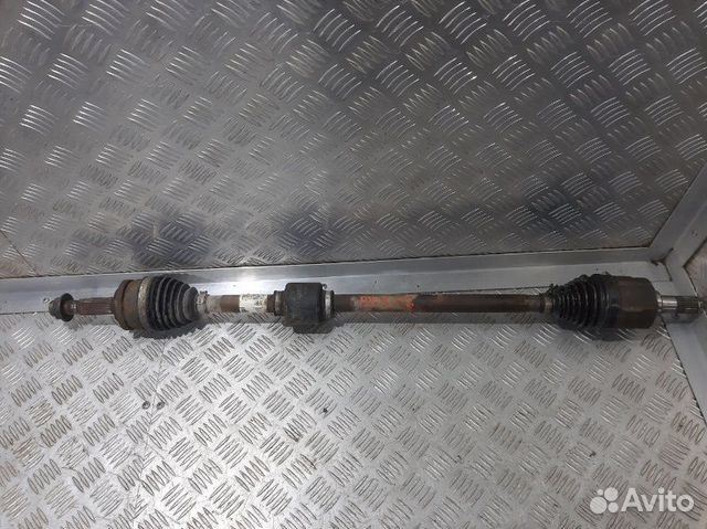 Вал приводной передний правый Kia Rio FB G4LC 2019