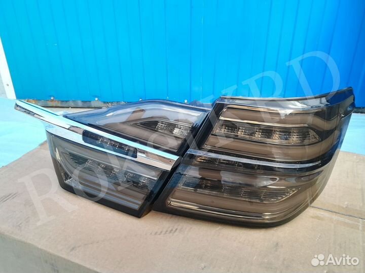 Фонарь задний Camry 55 14-17 г Диодные-Дымчатые