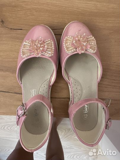 Туфли для девочки