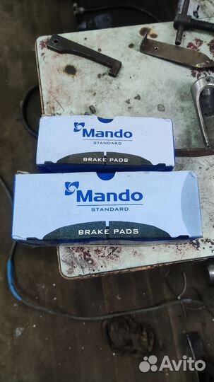 Тормозные колодки передние, задние, комплект