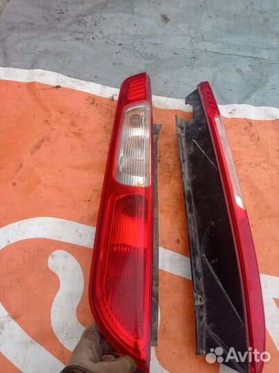 Задние фонари на ford focus 2 хэтчбек