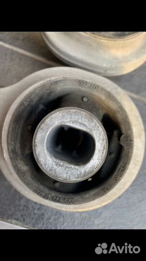 Мерседес A2203331405 Рычаг левывый правый