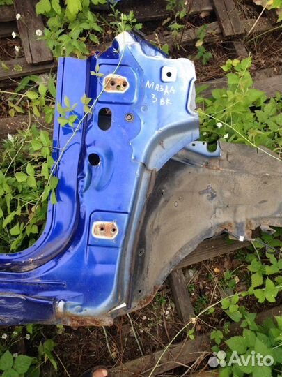 Четверть передняя правая Мазда 3 вк
