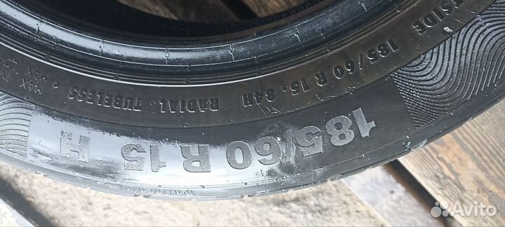 Continental ContiPremiumContact 5 185/60 R15 84H