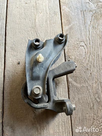 Кронштейн заднего редуктора хонда cr-v 4