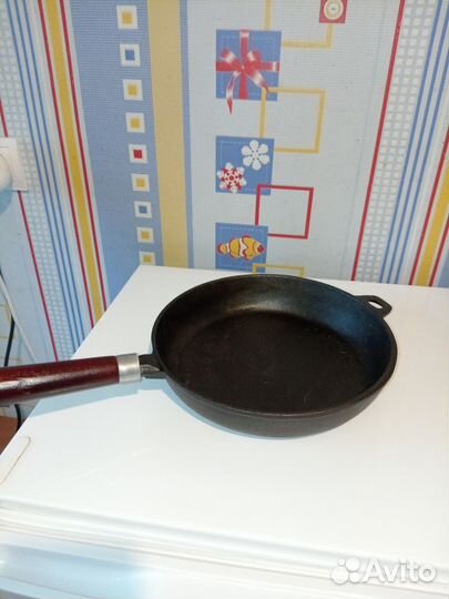 Чугунная сковорода