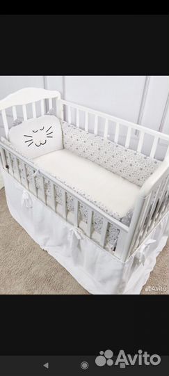 Комплект бортиков в детскую кроватку