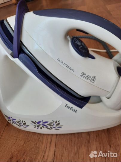 Утюг с парогегератором Tefal