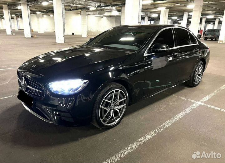 Требуется водитель на Mercedes e class