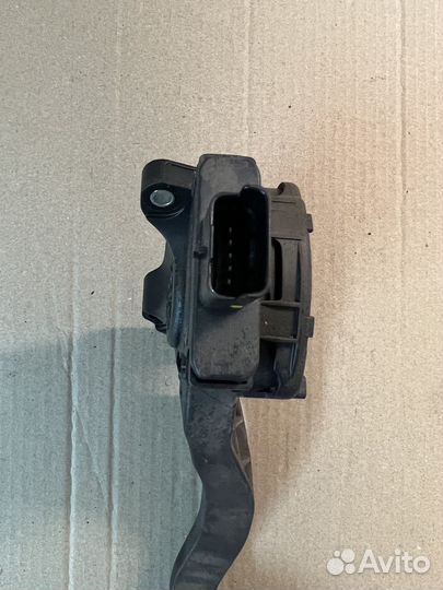 Педаль газа Peugeot 308 EP6 2008