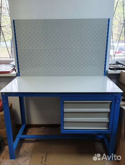 Верстак для гаража столешница толщиной 6 мм
