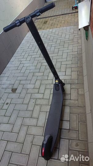 Электросамокат ninebot es1