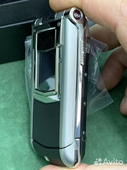 Vertu Constellation Ayxta