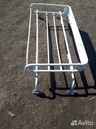 Багажник на крышу грузовика