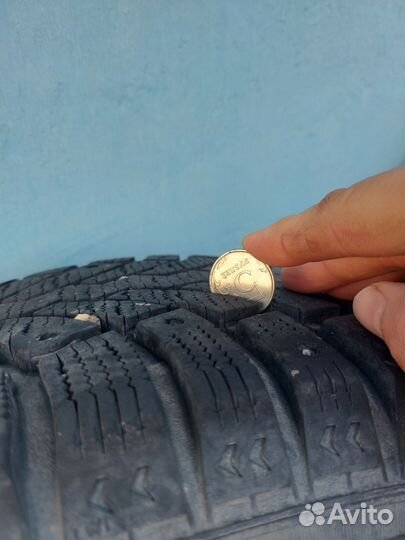 R16 Pirelli Formula Ice 205/55, PCD 5x114.3 DIA 60.1