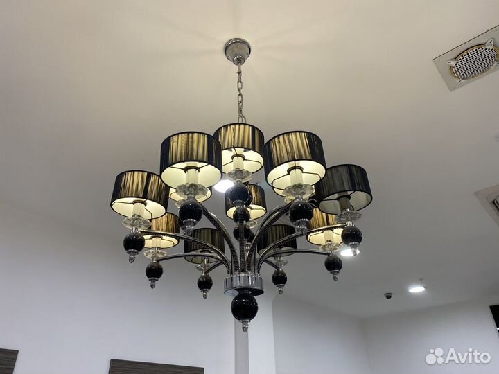 Люстры бу италия