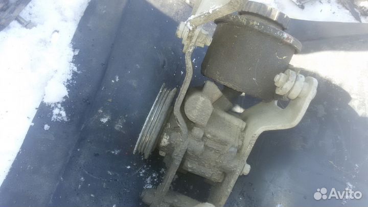 Гур гидроусилитель руля v-1.5 Geely MK