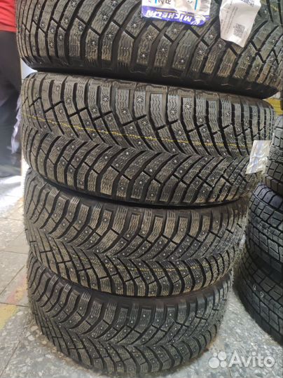 Michelin X-Ice North 4 SUV 235/55 R19 105T