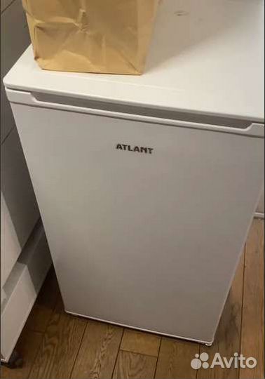 Холодильник Atlant X1401-100 маленький