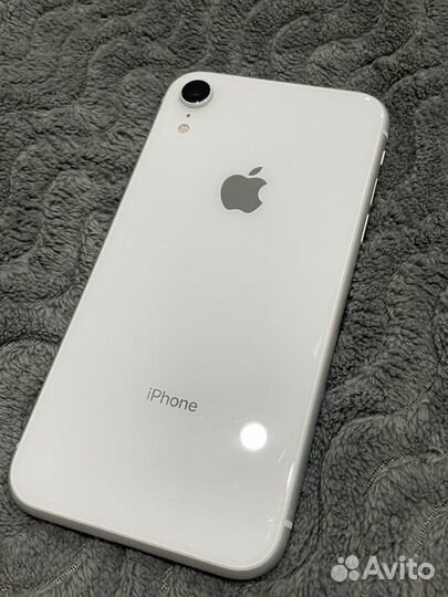 iPhone Xr, 128 ГБ