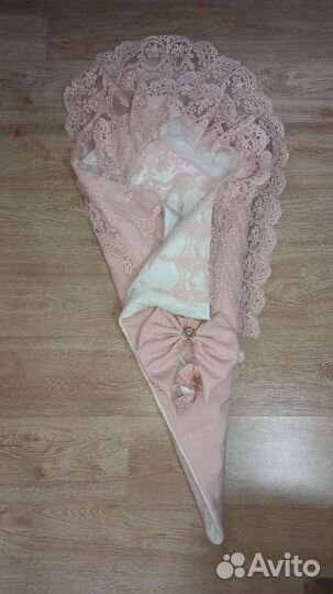 Продаю конверт на выписку для девочки