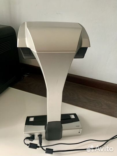 Сканер документов Fujitsu ScanSnap SV600