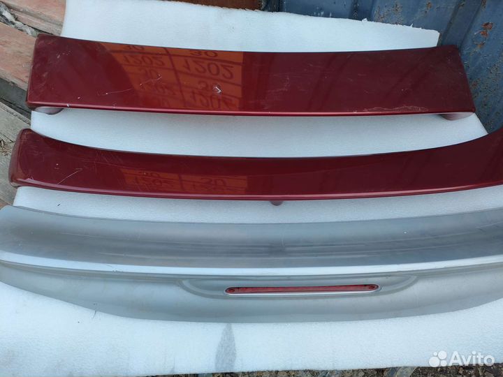 Крыло ветровое