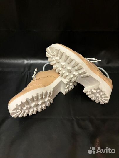 Оксфорды Stradivarius