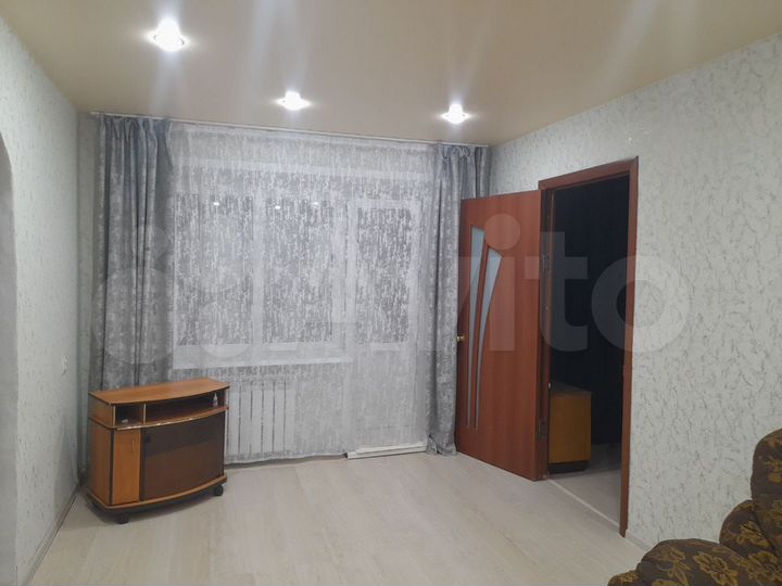 2-к. квартира, 45 м², 3/5 эт.