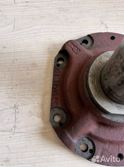 Крышка кпп первичного вала ямз 202