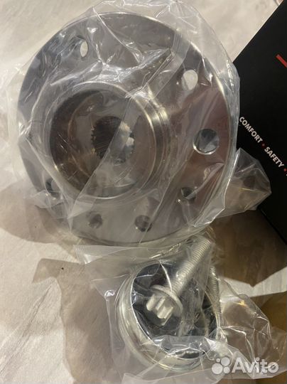 Ступица передняя Opel Astra H Zafira B с абс