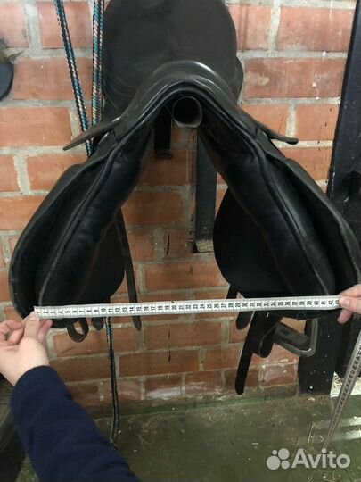 Седло для лошади универсальное