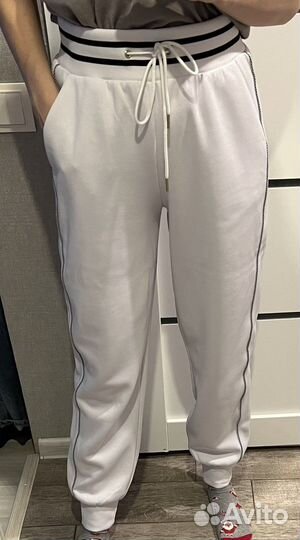 Костюм женский