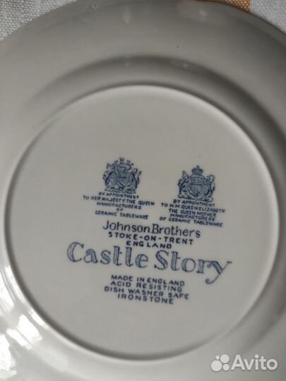 Тарелка castle story, история замков. Синяя 17.5