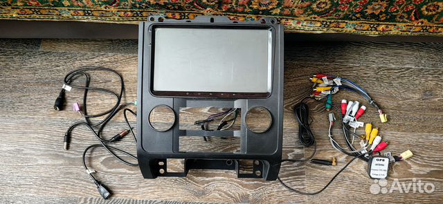 Головное устройство Ford Escape 2