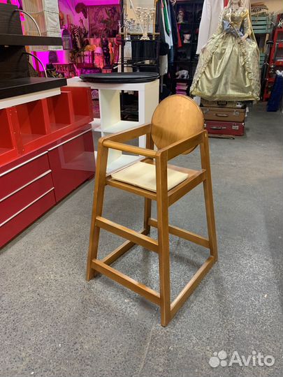 Стульчик для кормления из массива бука