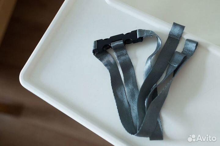 Продам стул для кормления IKEA