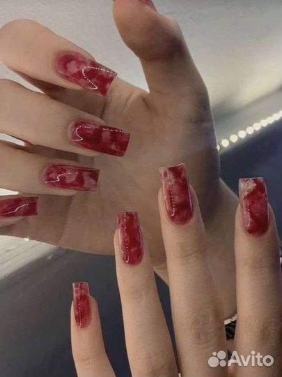Маникюр на дому