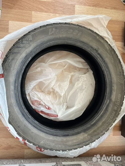 Viatti Brina Nordico V-522 215/50 R17