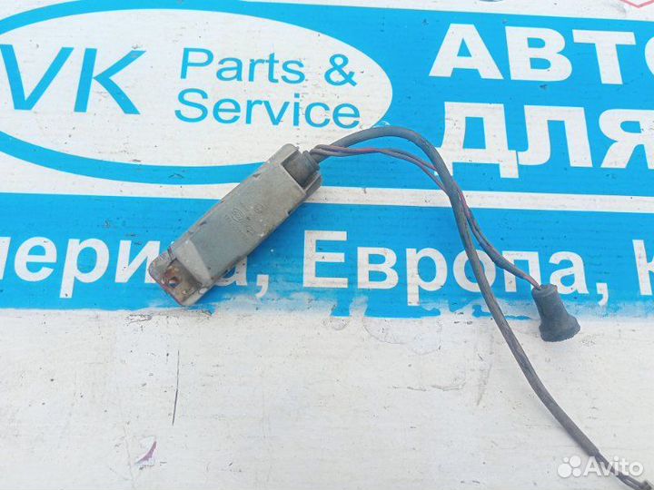 Поворотник передний VW Golf 2 86-91