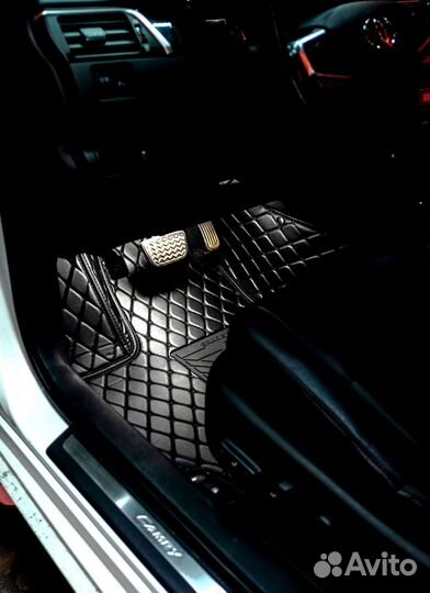 Коврик в багажник для Toyota Camry V50 2016г