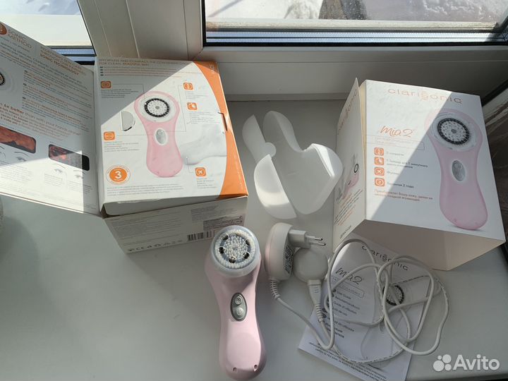 Щетка для очищения лица Clarisonic
