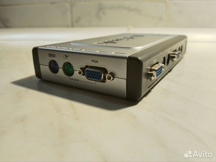 D-Link dkvm-4k 4-портовый ps/2 kvm-переключатель
