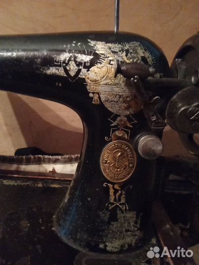 Швейная машина Singer