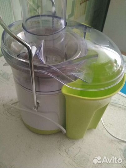 Соковыжималка BBK практически новая