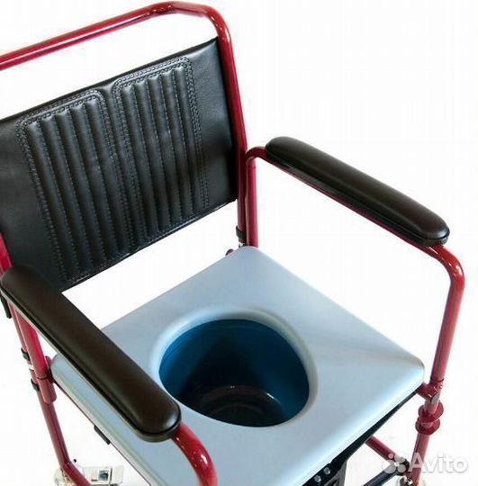 Кресло-каталка с санитарным устройством FS692-45