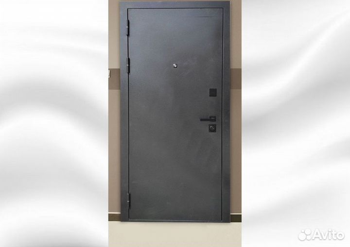 Входная дверь металлическая в рассрочку
