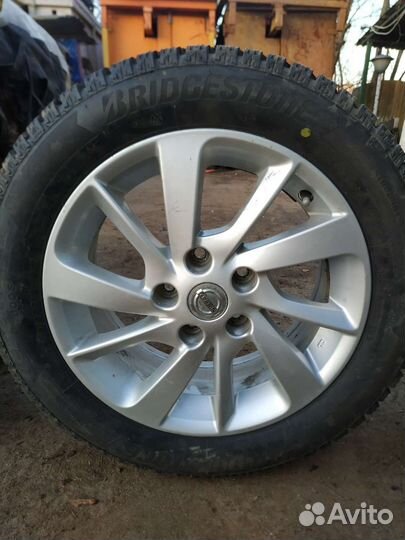 Колеса в сборе r16,зима шипы, Ниссан